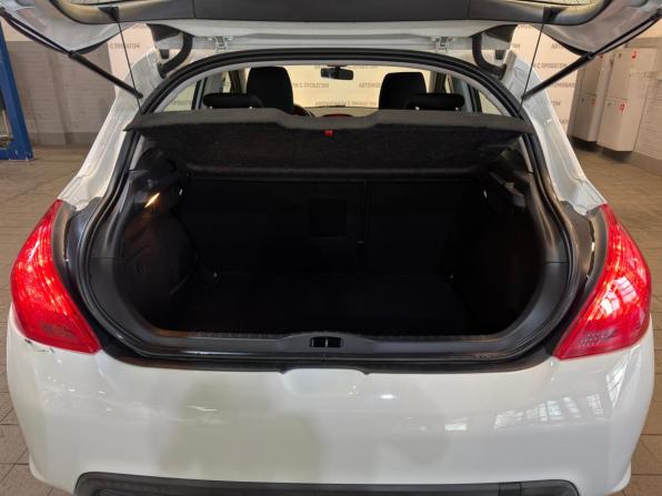 Peugeot 308 I Рестайлинг с пробегом 2012 года, цена 599 000 рублей, 103000 км, хэтчбек, Автокод Объявления