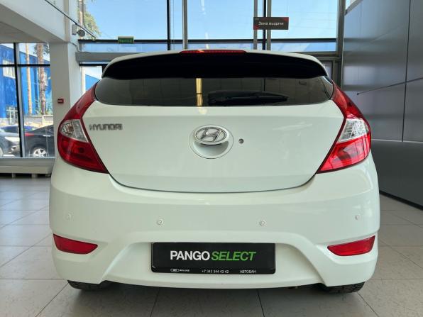 Hyundai Solaris I с пробегом 2012 года, цена 849 000 рублей, 180008 км, хэтчбек, Автокод Объявления