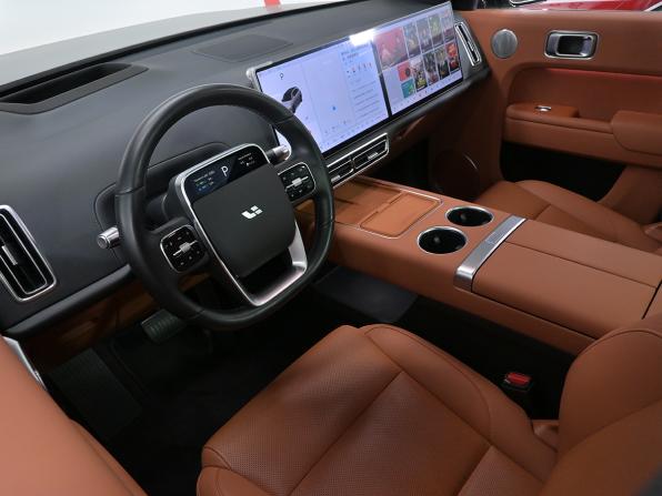 Li Auto (Lixiang) L7 I Рестайлинг с пробегом 2024 года, цена 6 735 000 рублей, 39100 км, внедорожник, Автокод Объявления