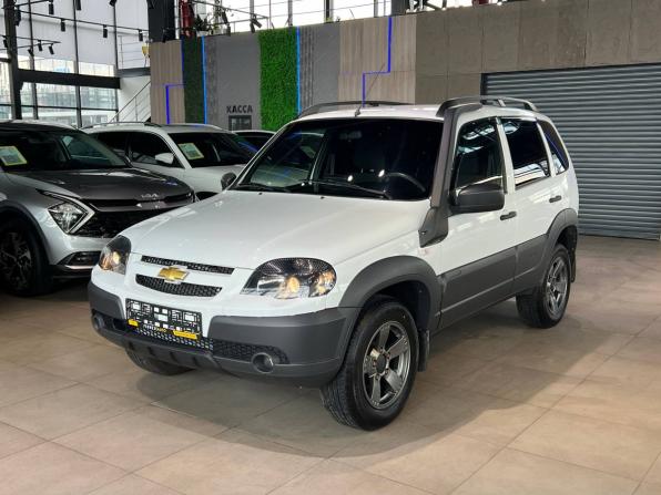 Chevrolet Niva I Рестайлинг с пробегом 2019 года, цена 905 000 рублей, 64513 км, внедорожник, Автокод Объявления