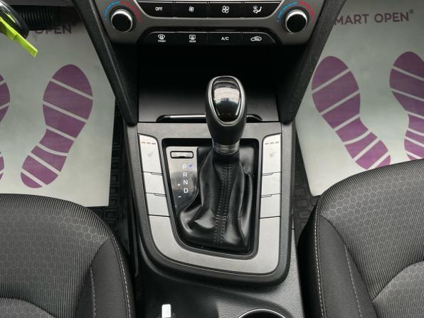 Hyundai Elantra VI (AD) с пробегом 2017 года, цена 1 270 000 рублей, 126760 км, седан, Автокод Объявления