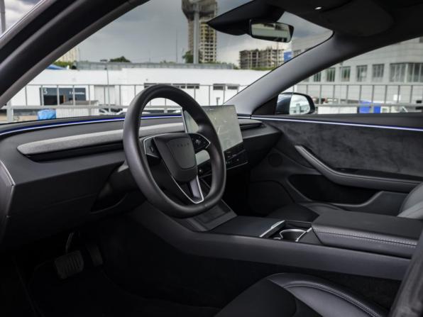Tesla Model 3 I Рестайлинг с пробегом 2025 года, цена 7 559 000 рублей, 3615 км, седан, Автокод Объявления