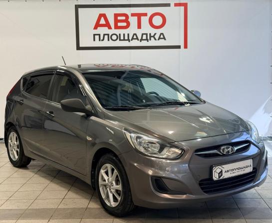Hyundai Solaris I Рестайлинг с пробегом 2014 года, цена 849 000 рублей, 183861 км, хэтчбек, Автокод Объявления