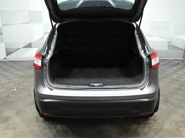 Nissan Qashqai II с пробегом 2015 года, цена 1 660 000 рублей, 154283 км, внедорожник, Автокод Объявления
