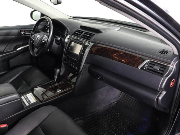 Toyota Camry VII (XV50) Рестайлинг с пробегом 2015 года, цена 1 837 000 рублей, 237000 км, седан, Автокод Объявления