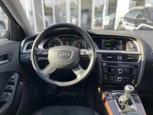 Audi A4 IV (B8) Рестайлинг с пробегом 2014 года, цена 1 750 000 рублей, 54547 км, седан, Автокод Объявления