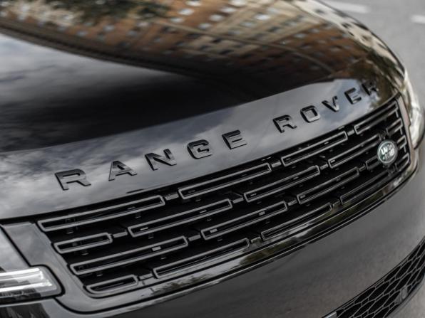 Новый Land Rover Range Rover Sport III 2025 года, цена 22 052 100 рублей, внедорожник, Автокод Объявления