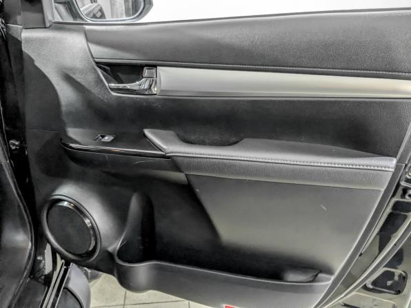 Toyota Hilux VIII с пробегом 2017 года, цена 3 715 000 рублей, 159583 км, offers.body_type.unknown, Автокод Объявления