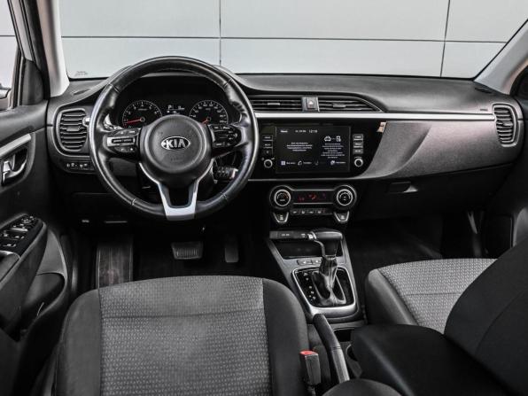 Kia Rio IV Рестайлинг с пробегом 2021 года, цена 1 634 000 рублей, 120071 км, седан, Автокод Объявления
