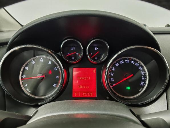 Opel Astra J с пробегом 2010 года, цена 599 000 рублей, 227473 км, хэтчбек, Автокод Объявления