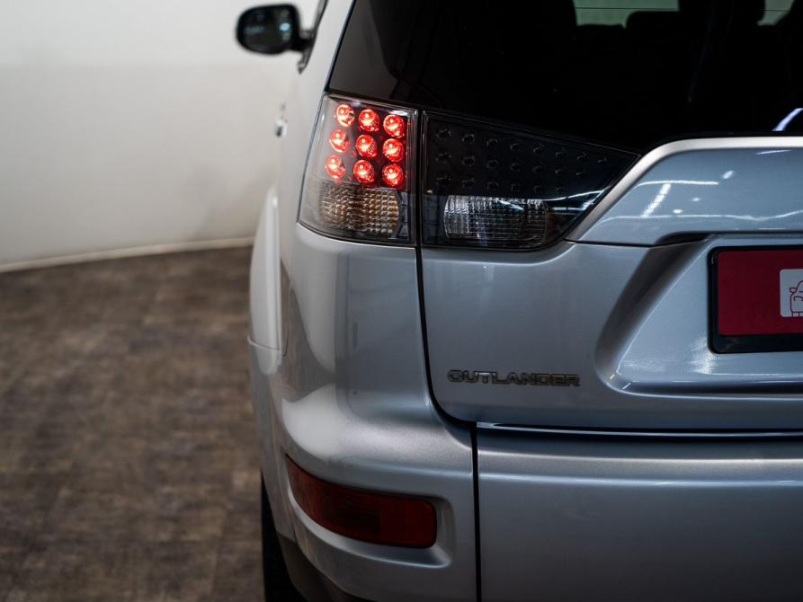 Mitsubishi Outlander II Рестайлинг Чита  - изображение 17