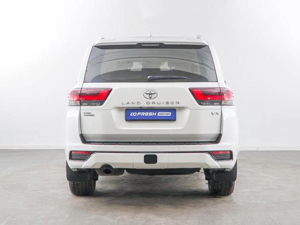 Toyota Land Cruiser 300 Series с пробегом 2022 года, цена 10 827 444 рубля, 27382 км, внедорожник, Автокод Объявления