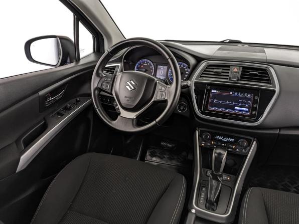 Suzuki SX4 II (S-Cross) Рестайлинг с пробегом 2018 года, цена 1 385 500 рублей, 236939 км, хэтчбек, Автокод Объявления