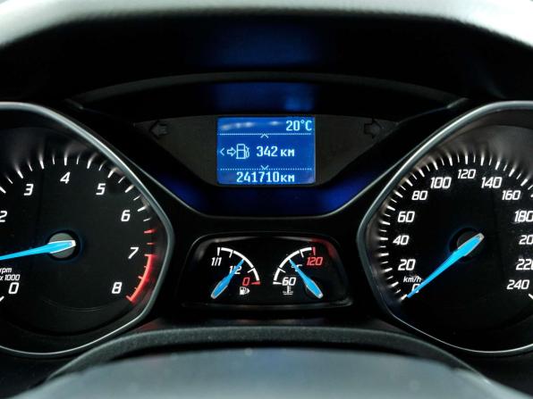 Ford Focus III с пробегом 2014 года, цена 648 000 рублей, 241708 км, хэтчбек, Автокод Объявления