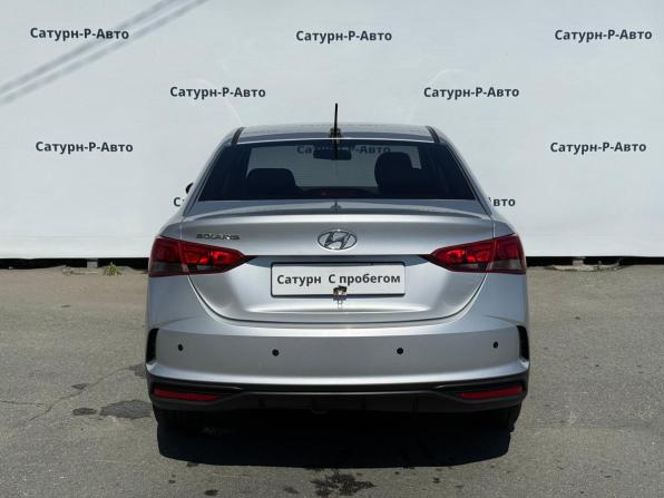 Hyundai Solaris II Рестайлинг с пробегом 2021 года, цена 1 350 000 рублей, 128000 км, седан, Автокод Объявления