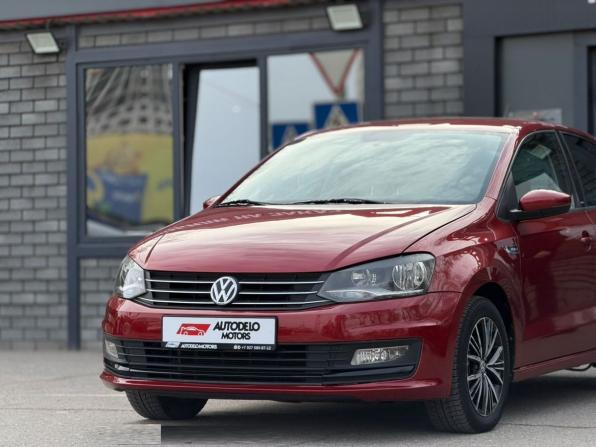 Volkswagen Polo V Рестайлинг с пробегом 2016 года, цена 890 000 рублей, 114709 км, седан, Автокод Объявления