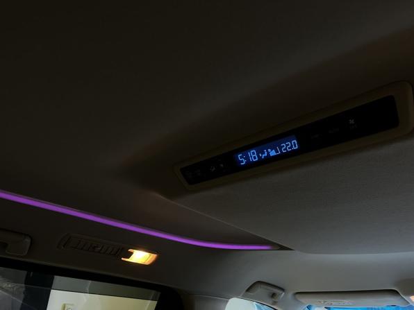 Toyota Vellfire II Рестайлинг с пробегом 2019 года, цена 3 620 000 рублей, 190000 км, минивэн, Автокод Объявления