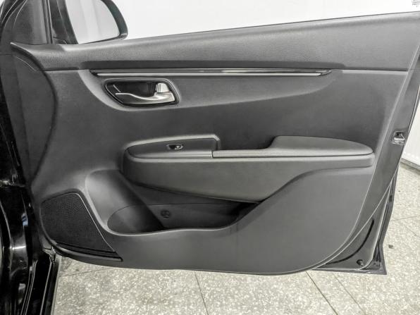 Kia Rio IV с пробегом 2019 года, цена 1 395 000 рублей, 110000 км, хэтчбек, Автокод Объявления