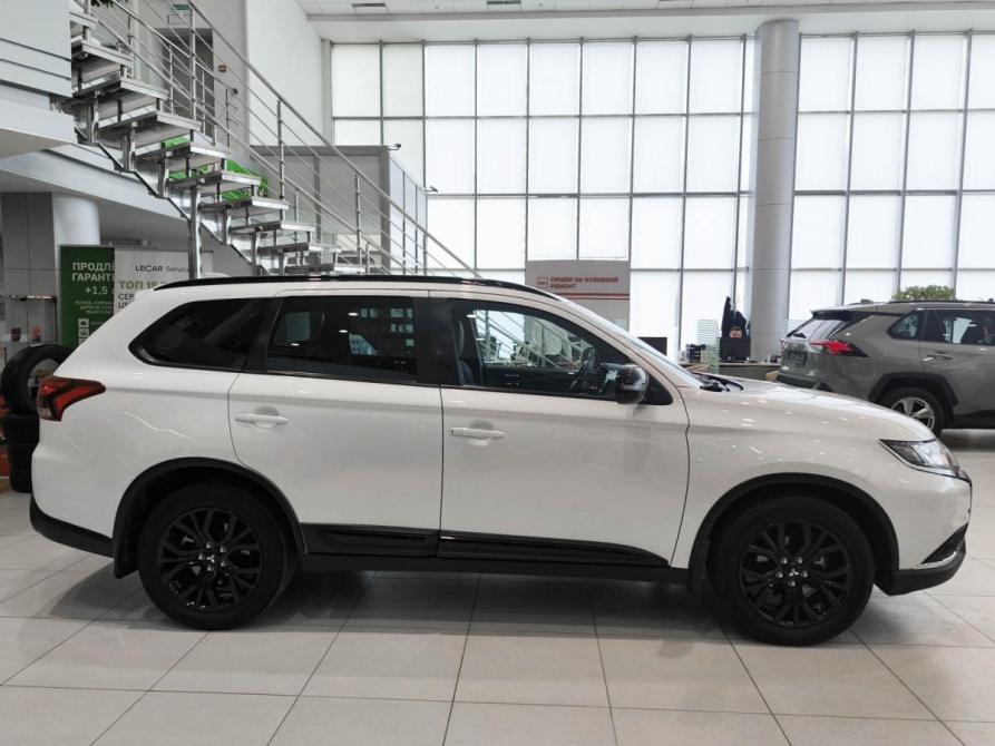 Mitsubishi Outlander III Рестайлинг 3 Казань  - изображение 5