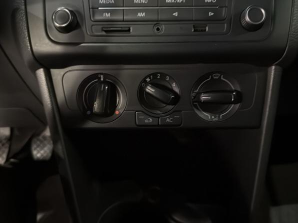 Volkswagen Polo V с пробегом 2013 года, цена 735 000 рублей, 140000 км, седан, Автокод Объявления