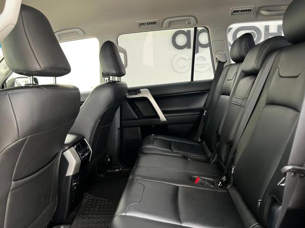 Toyota Land Cruiser Prado 150 Series Рестайлинг 2 с пробегом 2020 года, цена 5 974 000 рублей, 75390 км, внедорожник, Автокод Объявления