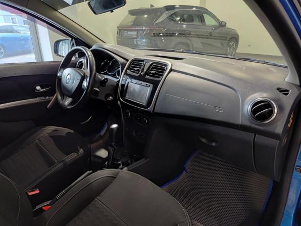 Renault Logan II с пробегом 2014 года, цена 515 000 рублей, 199761 км, седан, Автокод Объявления