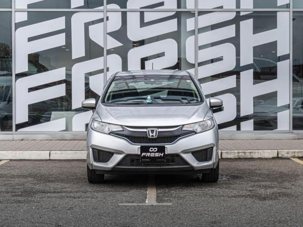 Honda Fit III Рестайлинг с пробегом 2017 года, цена 1 165 000 рублей, 122009 км, хэтчбек, Автокод Объявления