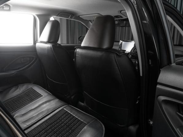 Toyota Yaris Cross с пробегом 2021 года, цена 2 357 000 рублей, 55242 км, внедорожник, Автокод Объявления