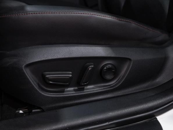 Toyota Camry VIII (XV70) Рестайлинг с пробегом 2021 года, цена 3 499 700 рублей, 65000 км, седан, Автокод Объявления