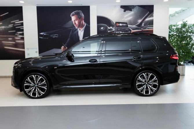 Новый BMW X7 I (G07) Рестайлинг 2026 года, цена 19 756 450 рублей, внедорожник, Автокод Объявления