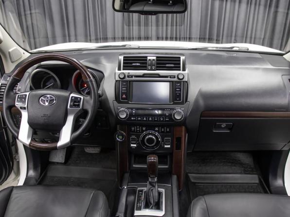 Toyota Land Cruiser Prado 150 Series Рестайлинг 1 с пробегом 2014 года, цена 4 898 000 рублей, 118900 км, внедорожник, Автокод Объявления