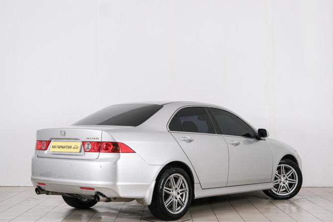 Honda Accord VII Рестайлинг с пробегом 2007 года, цена 949 000 рублей, 298276 км, седан, Автокод Объявления