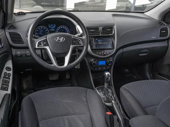 Hyundai Solaris I с пробегом 2013 года, цена 930 000 рублей, 206032 км, хэтчбек, Автокод Объявления
