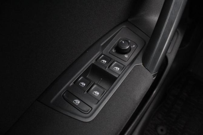 Volkswagen Tiguan II с пробегом 2020 года, цена 2 645 000 рублей, 109307 км, внедорожник, Автокод Объявления
