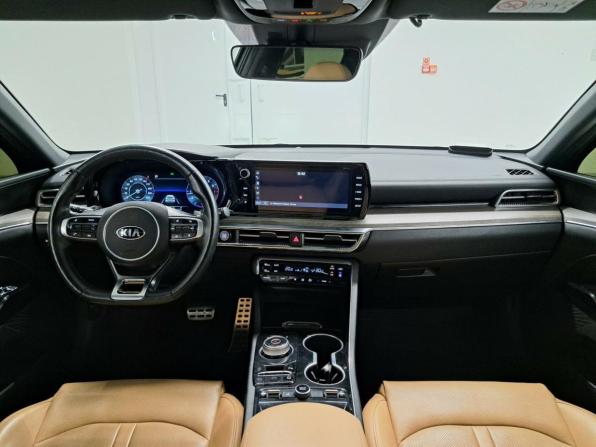 Kia K5 III с пробегом 2020 года, цена 2 395 000 рублей, 72788 км, седан, Автокод Объявления