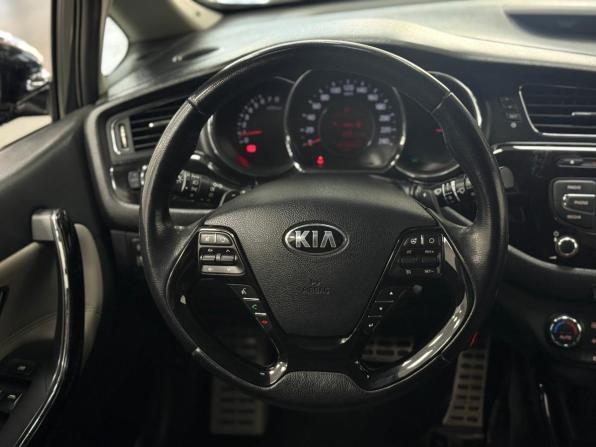 Kia Ceed II с пробегом 2014 года, цена 1 110 000 рублей, 187752 км, универсал, Автокод Объявления