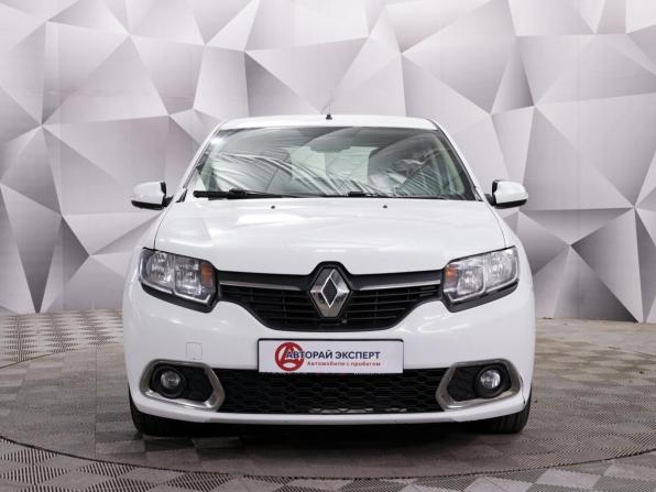 Renault Sandero II с пробегом 2017 года, цена 846 000 рублей, 150000 км, хэтчбек, Автокод Объявления