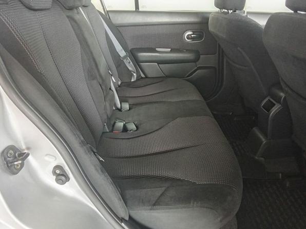 Nissan Tiida I Рестайлинг с пробегом 2010 года, цена 740 000 рублей, 155275 км, хэтчбек, Автокод Объявления
