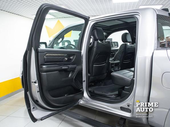 Ram 1500 V Рестайлинг с пробегом 2025 года, цена 10 499 000 рублей, 60 км, offers.body_type.unknown, Автокод Объявления