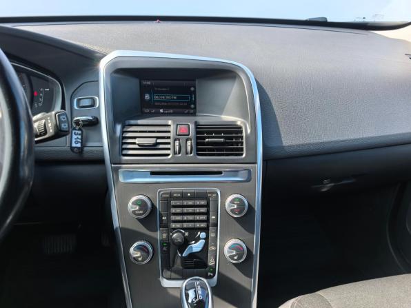 Volvo XC60 I Рестайлинг с пробегом 2014 года, цена 1 730 000 рублей, 229000 км, внедорожник, Автокод Объявления