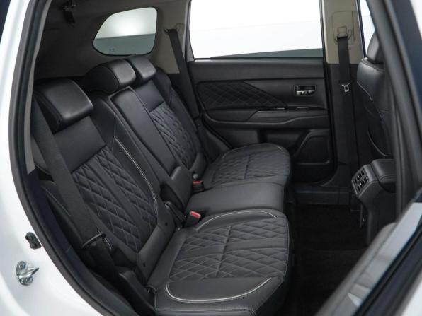 Mitsubishi Outlander III Рестайлинг 3 с пробегом 2022 года, цена 2 819 444 рубля, 20429 км, внедорожник, Автокод Объявления