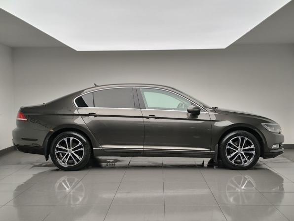 Volkswagen Passat B8 с пробегом 2017 года, цена 1 749 000 рублей, 134131 км, седан, Автокод Объявления