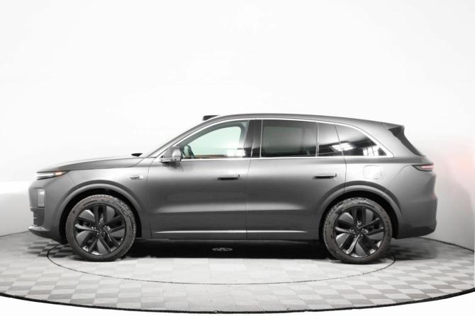 Новый Li Auto (Lixiang) L6 2025 года, цена 8 890 000 рублей, внедорожник, Автокод Объявления