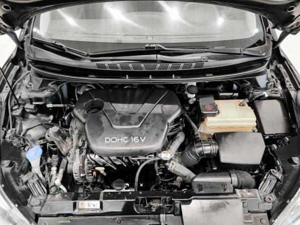 Hyundai Elantra V (MD) Рестайлинг с пробегом 2015 года, цена 750 000 рублей, 311666 км, седан, Автокод Объявления