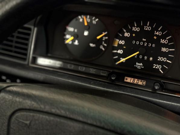 Mercedes-Benz 190 (W201) с пробегом 1984 года, цена 1 750 000 рублей, 91000 км, седан, Автокод Объявления