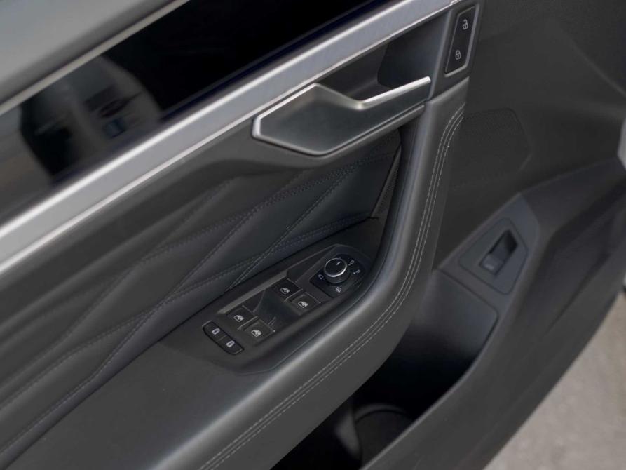 Volkswagen Touareg III Новосибирск  - изображение 17