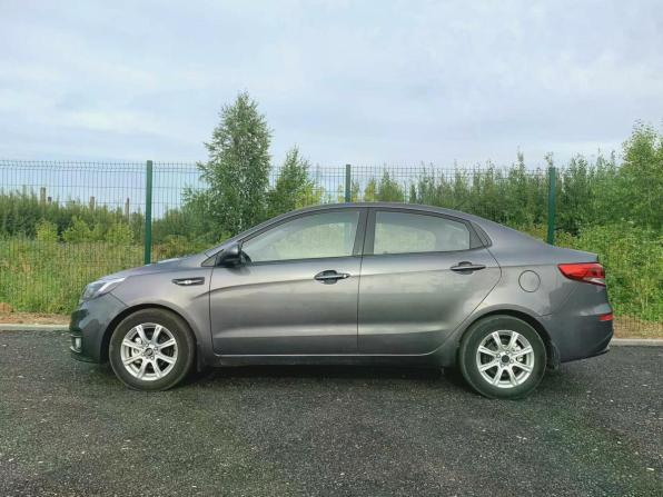 Kia Rio III Рестайлинг с пробегом 2015 года, цена 1 028 000 рублей, 192980 км, седан, Автокод Объявления