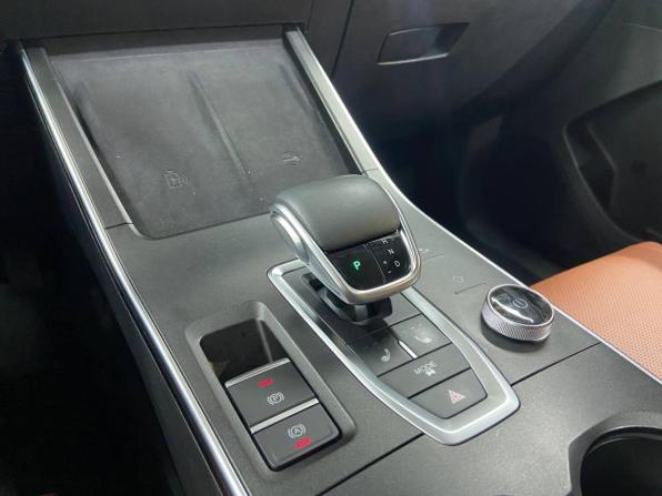 Omoda C5 I с пробегом 2022 года, цена 1 690 000 рублей, 61340 км, внедорожник, Автокод Объявления
