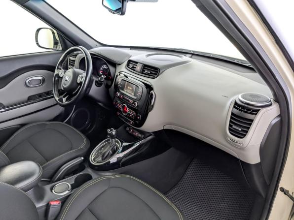 Kia Soul II с пробегом 2016 года, цена 1 370 000 рублей, 148352 км, хэтчбек, Автокод Объявления