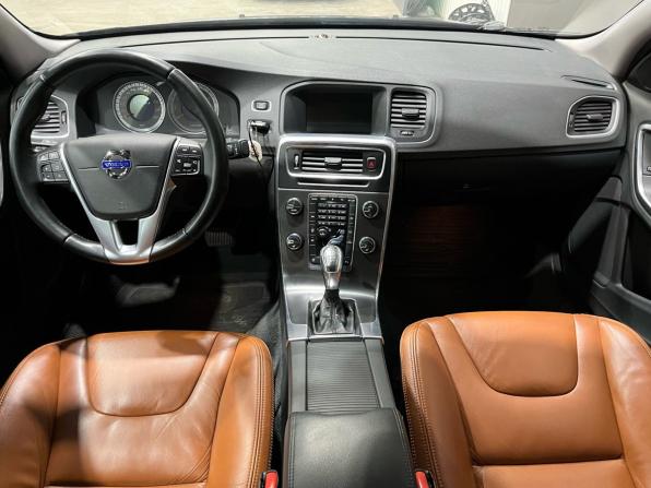 Volvo S60 II с пробегом 2012 года, цена 1 350 000 рублей, 148882 км, седан, Автокод Объявления